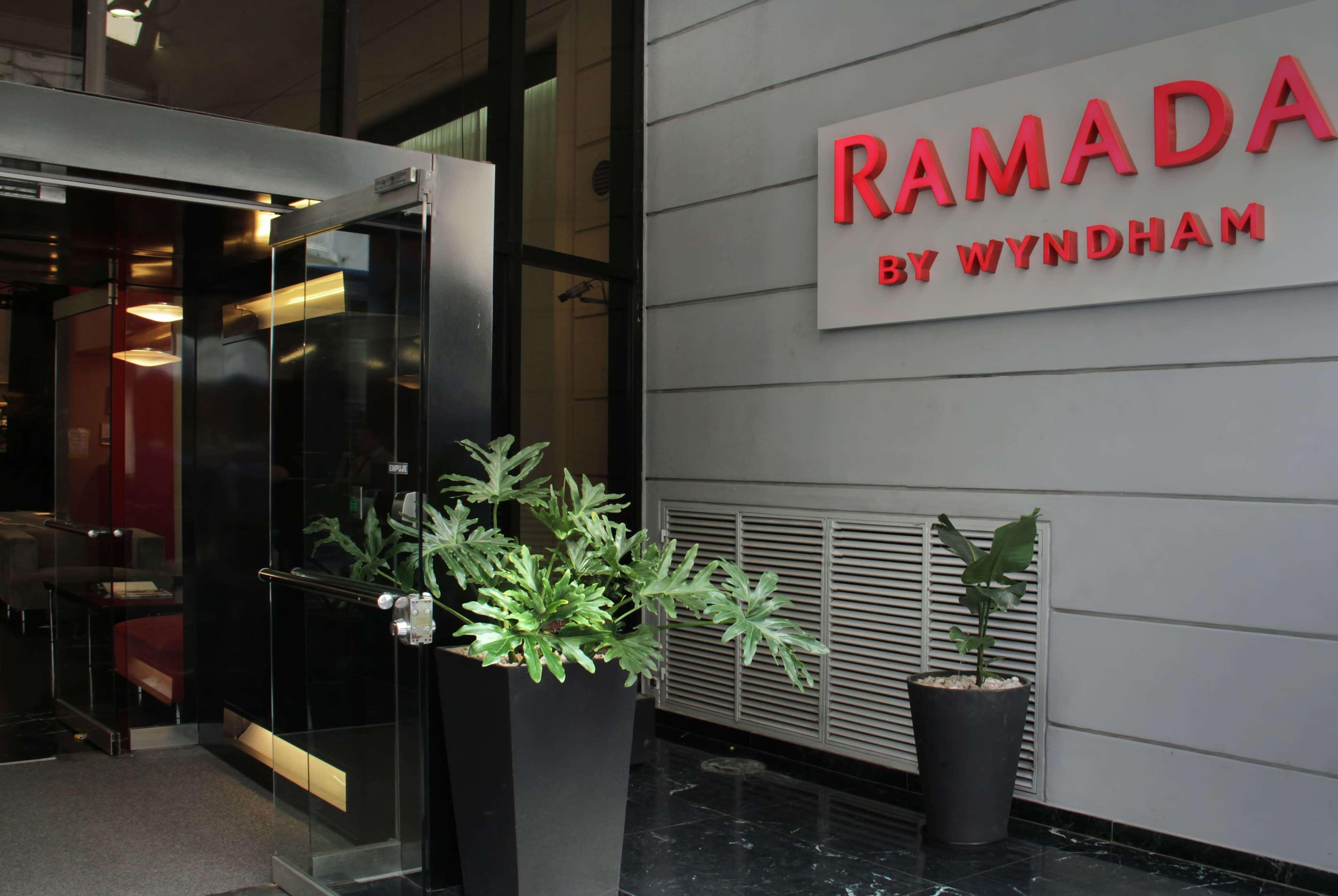 Bed and Breakfast Ramada By Wyndham Buenos Aires Centro Экстерьер фото